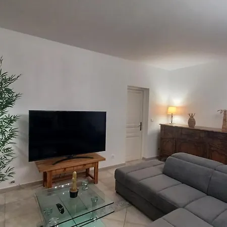 Villa- Saint-raphael * Saint-Raphael (Var)